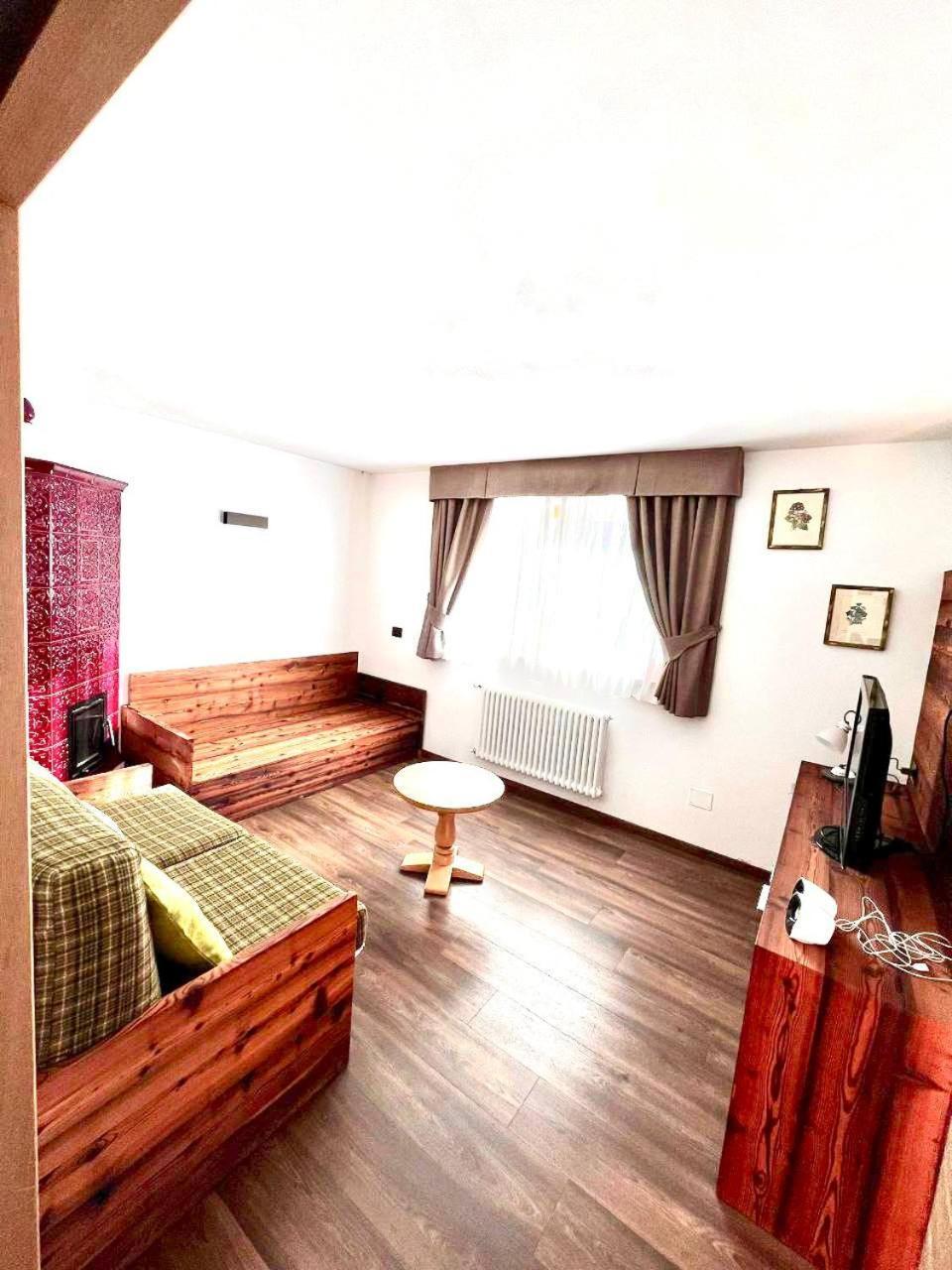 Chalet Marcora 캄피텔로디파사 객실 사진